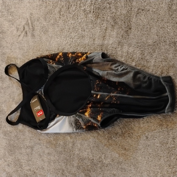 TYR Durafast Diamondfit Size 34 (L) One Piece Open Back NWT Swimsuit Pyrite - Picture 2 of 7